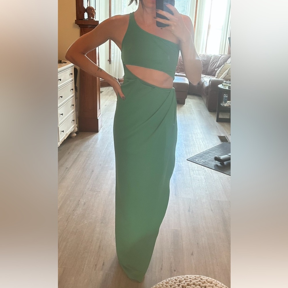 Funmi maxi dress by Yaura (green), size small - Picture 2 of 3